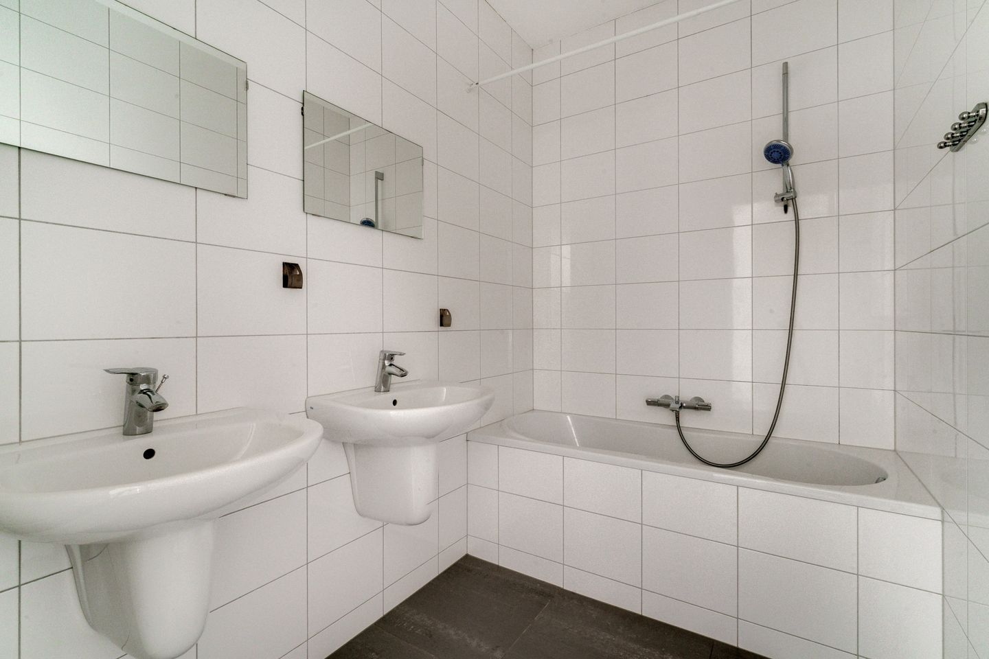 Photo 20 of Wilhelminastraat 28-A