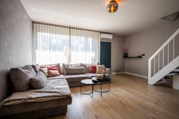 Tussenwoning te koop: Hoekstraat 12, Hoensbroek