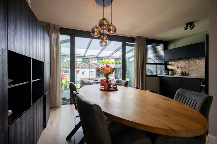 Tussenwoning te koop: Hoekstraat 12, Hoensbroek