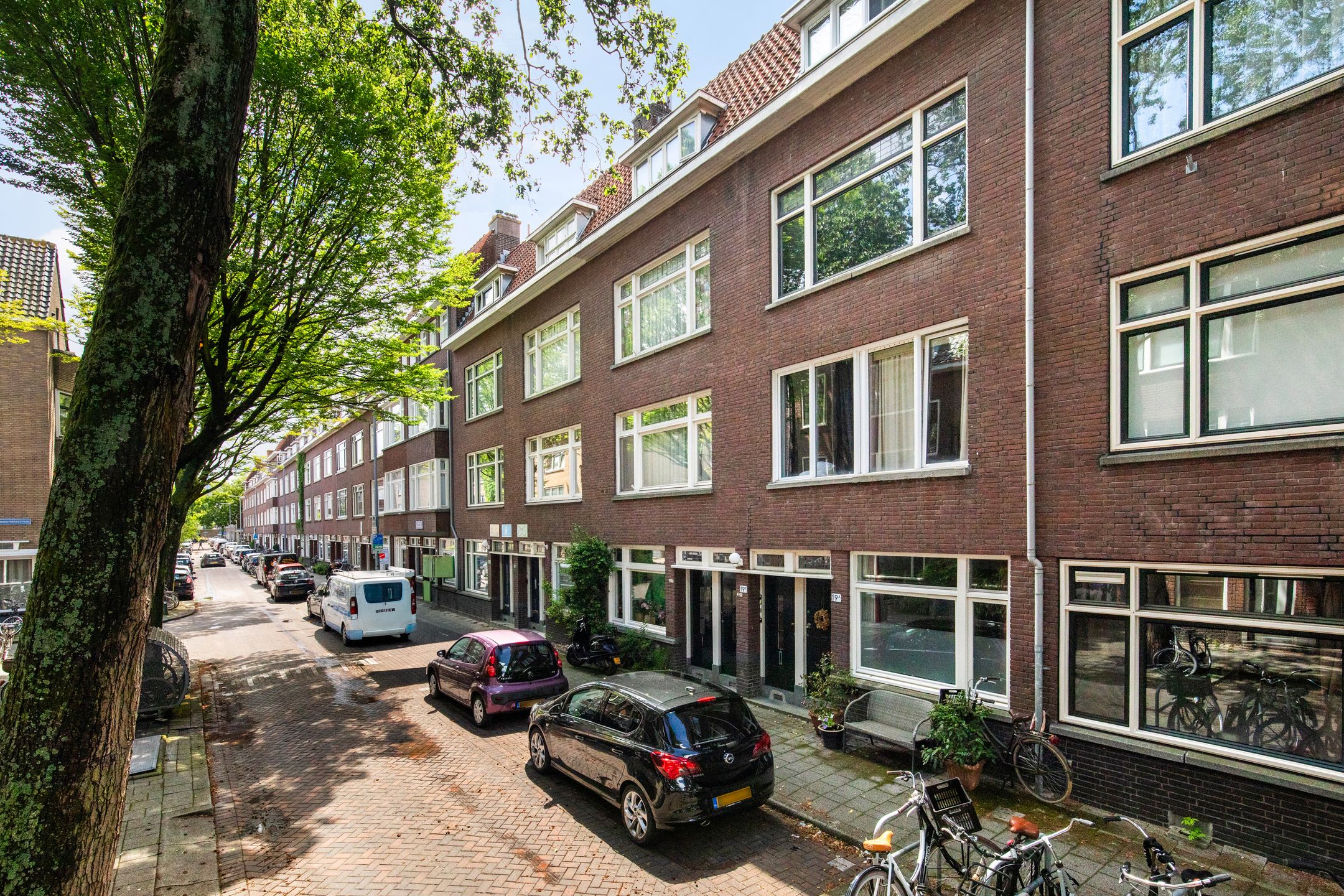 Photo 39 of Groen van Prinstererstraat 19-A