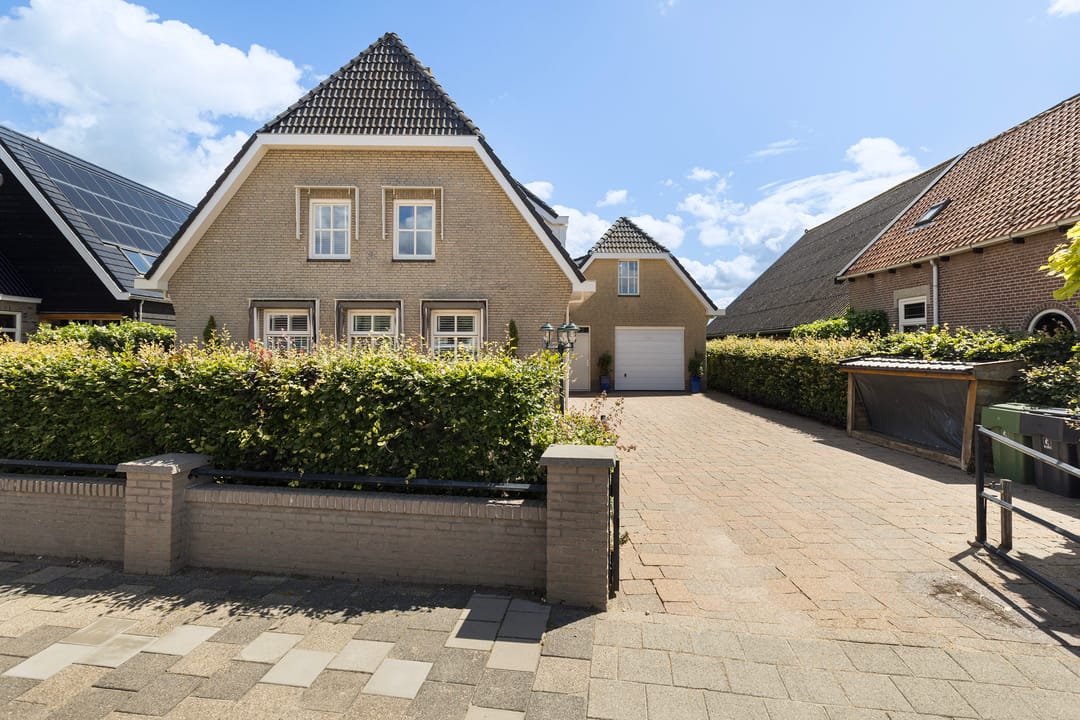 Photo 67 of Burg de Zeeuwstraat 90