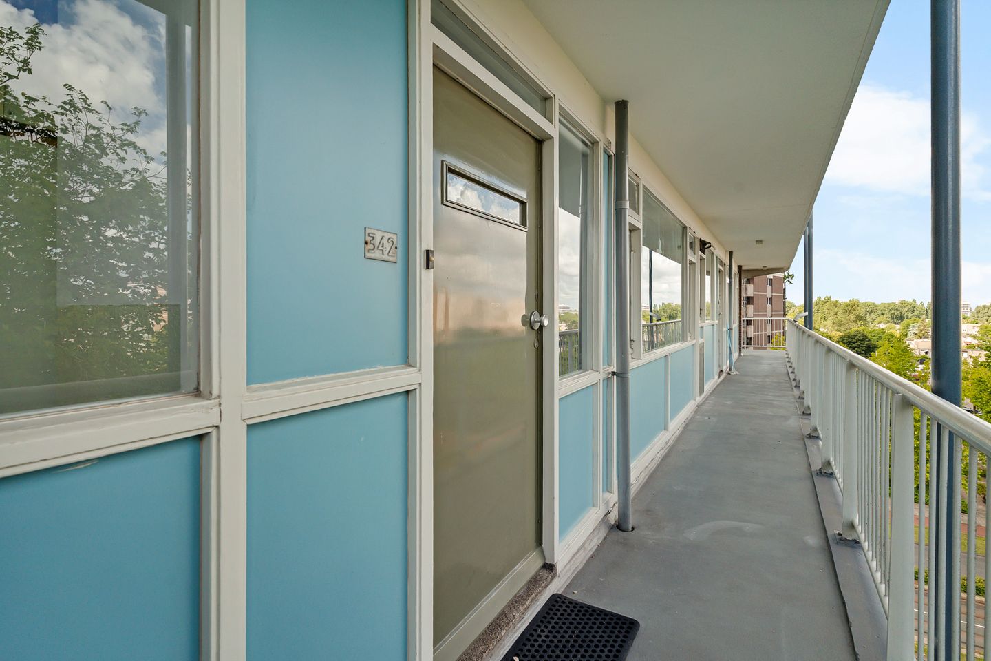 Photo 4 of S. F. van Ossstraat 342