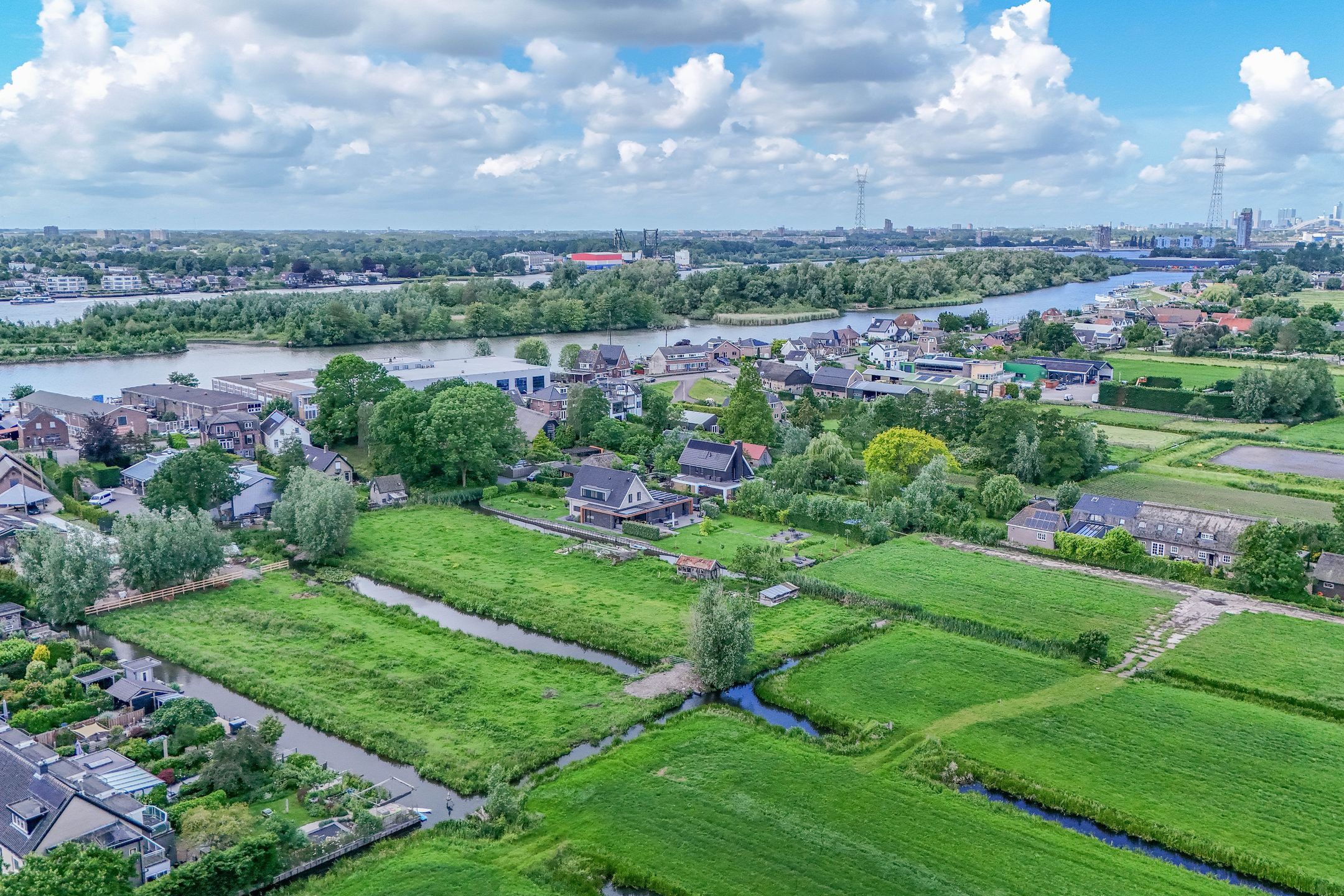 Photo 39 of Pinksterbloemstraat 6