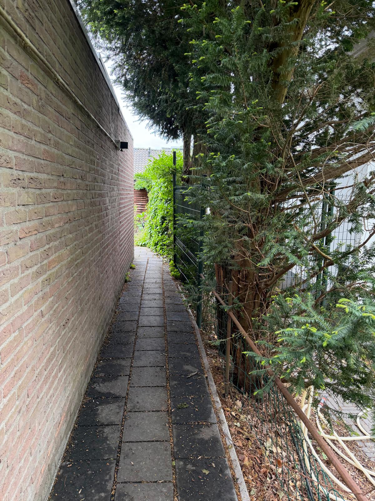 Bekijk foto 2 van Graafseweg 345