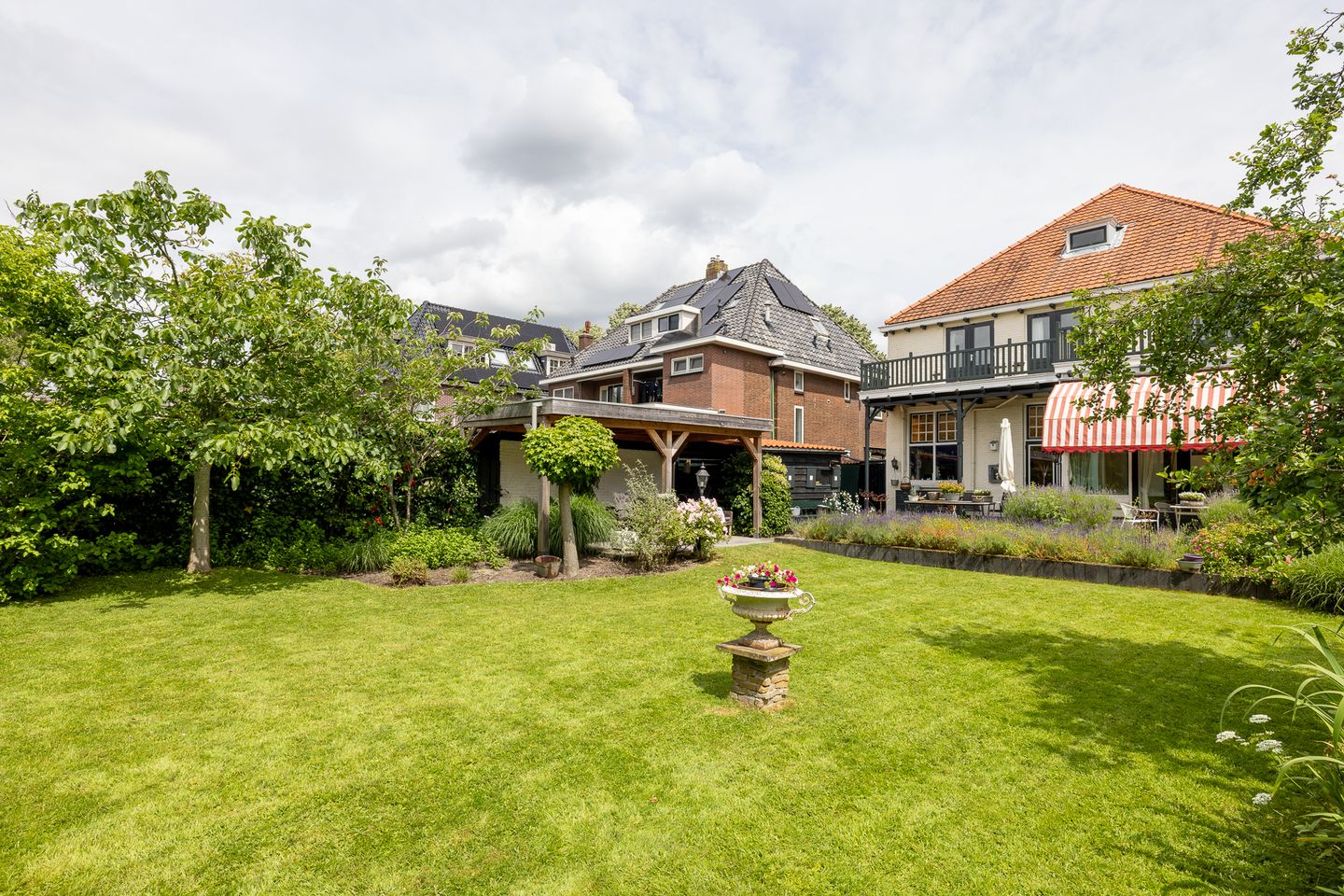 Photo 35 of Prins Bernhardlaan 4
