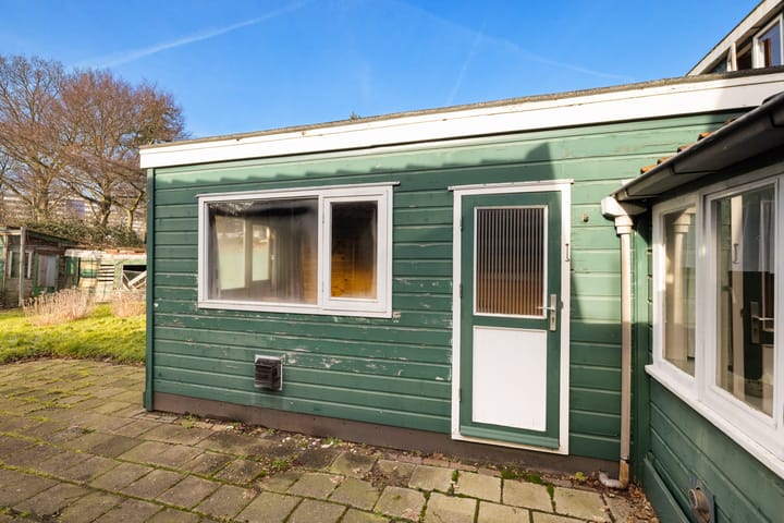 Twee-onder-één-kap te koop: Zuideinde 396, Amsterdam