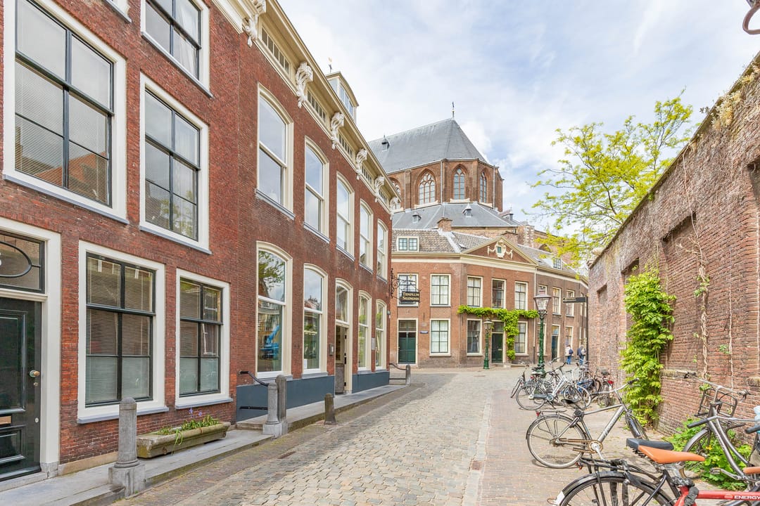 Photo 77 of Nieuwsteeg 1
