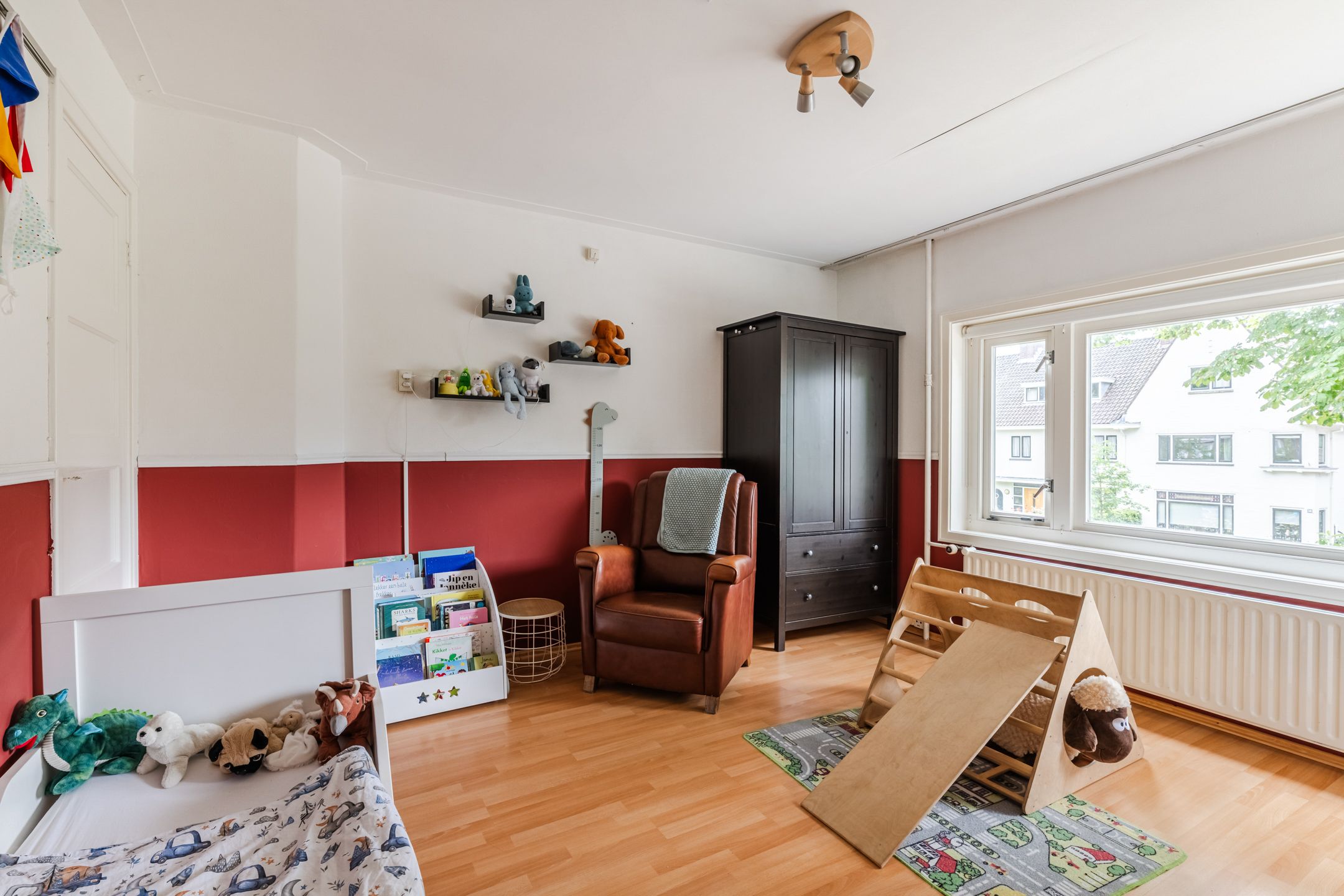 Photo 24 of Burgemeester Suijsstraat 59