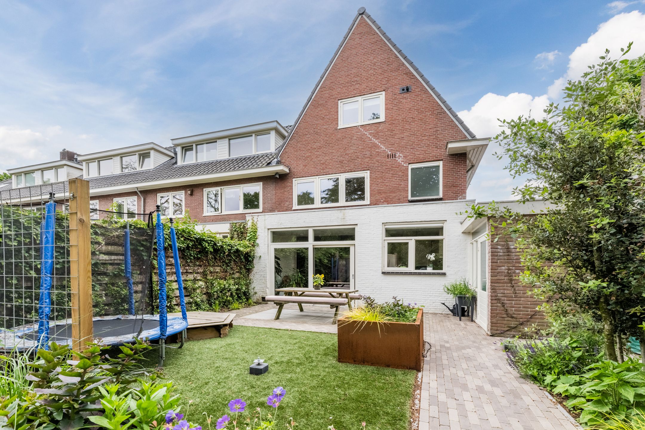 Photo 48 of Burgemeester Suijsstraat 59