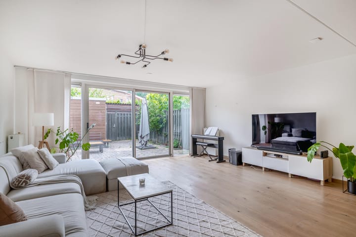 Tussenwoning te koop: Alzira 20, Eindhoven