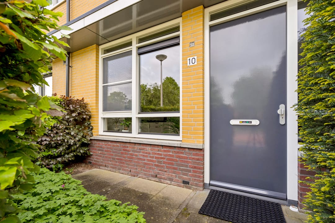 Photo 38 of Frontoweg 10