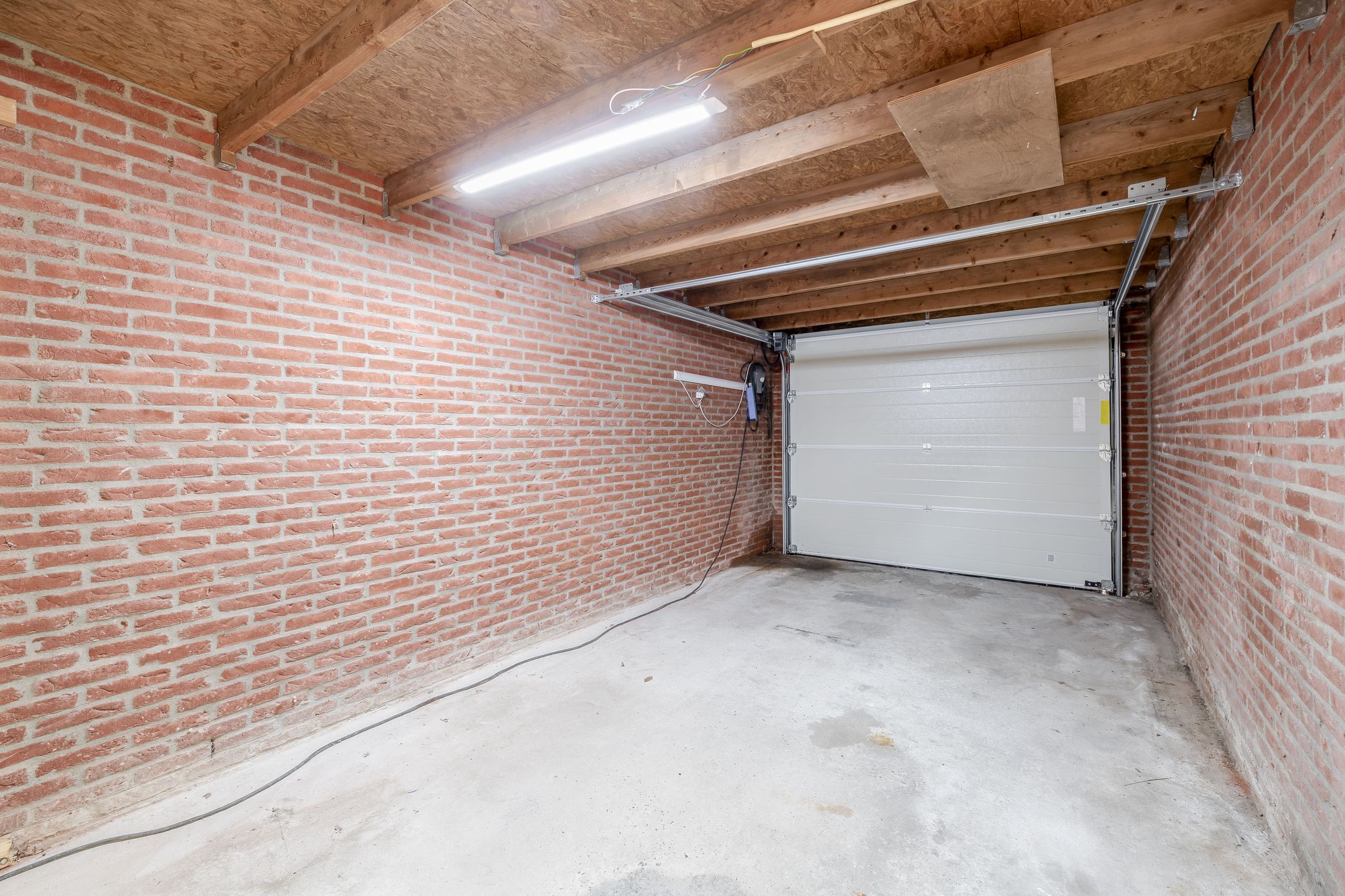 Photo 33 of Schouwstraat 13