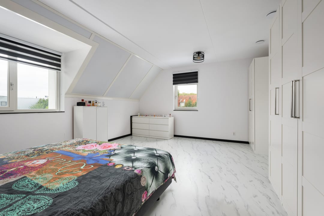 Foto 47 van Charloisse Lagedijk 816-B