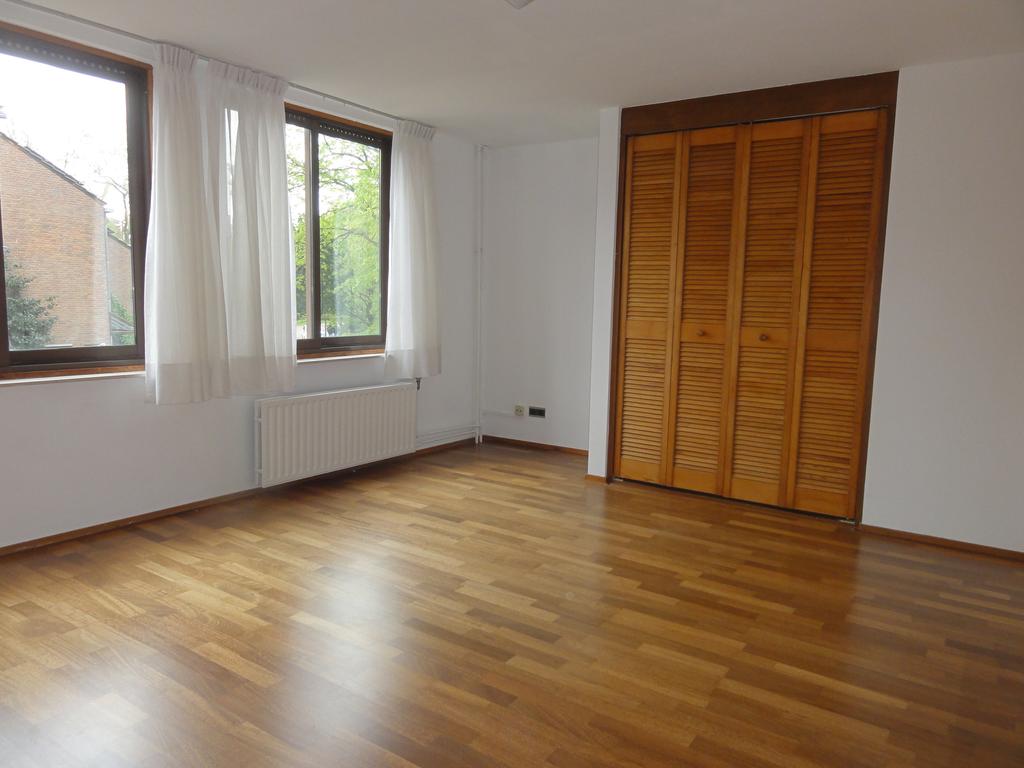 Foto 13 van Domela Nieuwenhuislaan 5