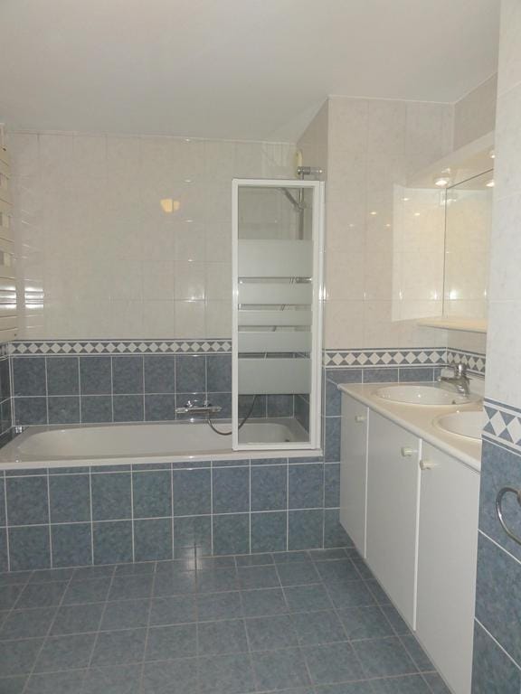 Foto 19 van Domela Nieuwenhuislaan 5
