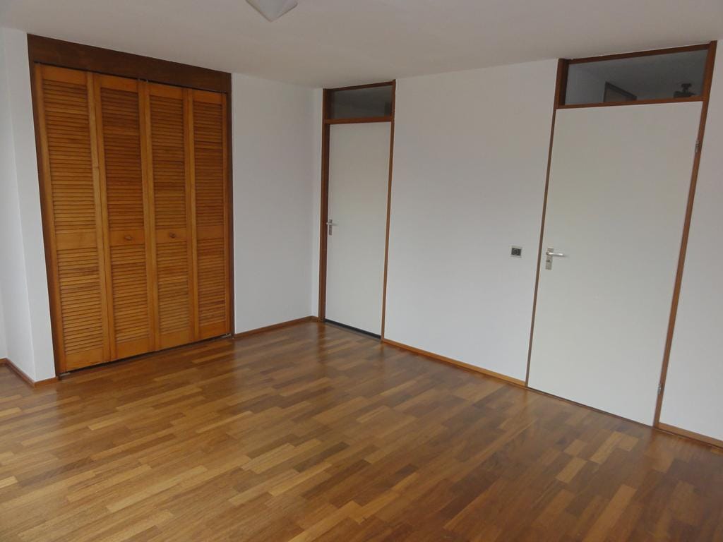 Foto 14 van Domela Nieuwenhuislaan 5