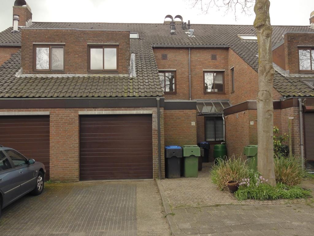 Foto 2 van Domela Nieuwenhuislaan 5