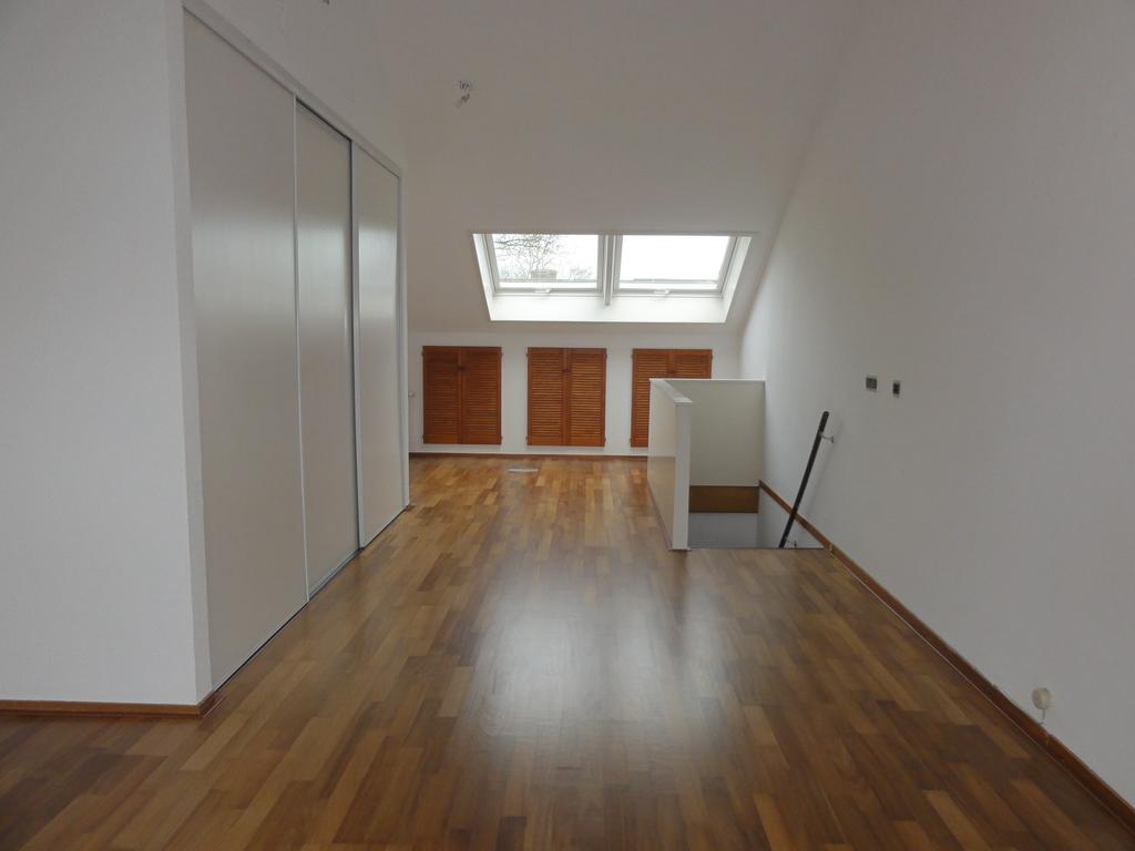Foto 21 van Domela Nieuwenhuislaan 5