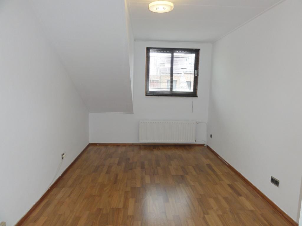 Foto 16 van Domela Nieuwenhuislaan 5