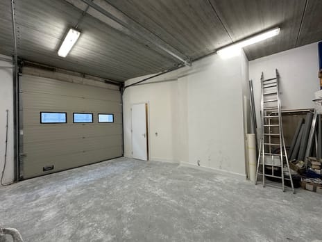View photos