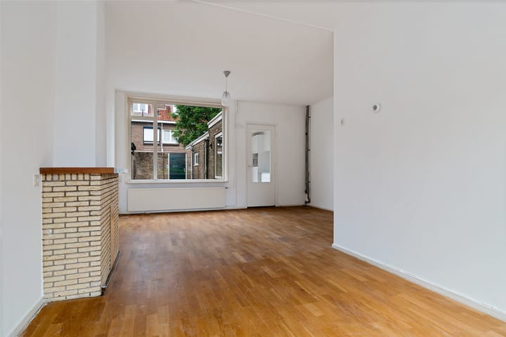 Foto 4 van L. Huismanstraat 6