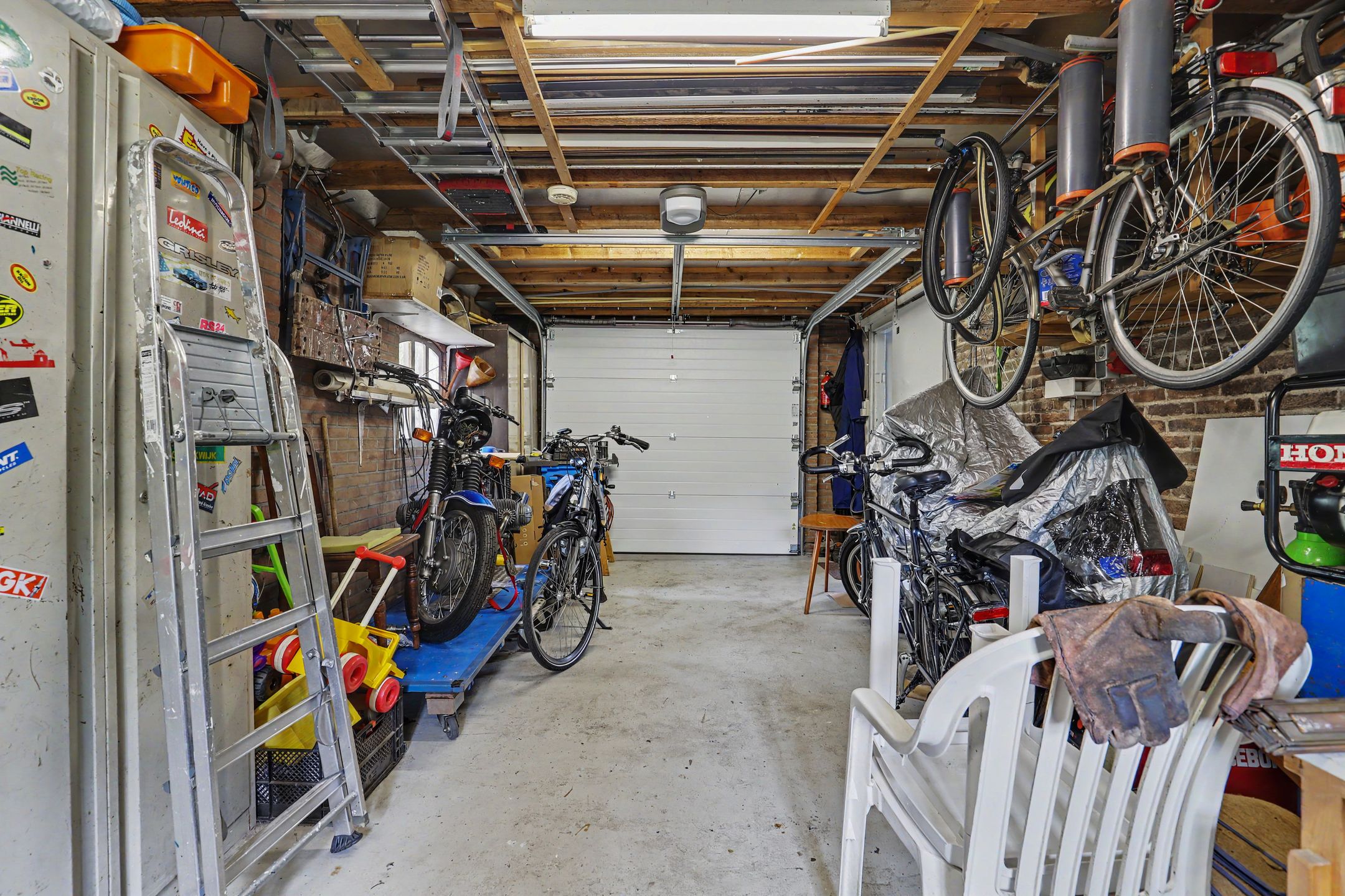 Photo 36 of Arendstraat 18