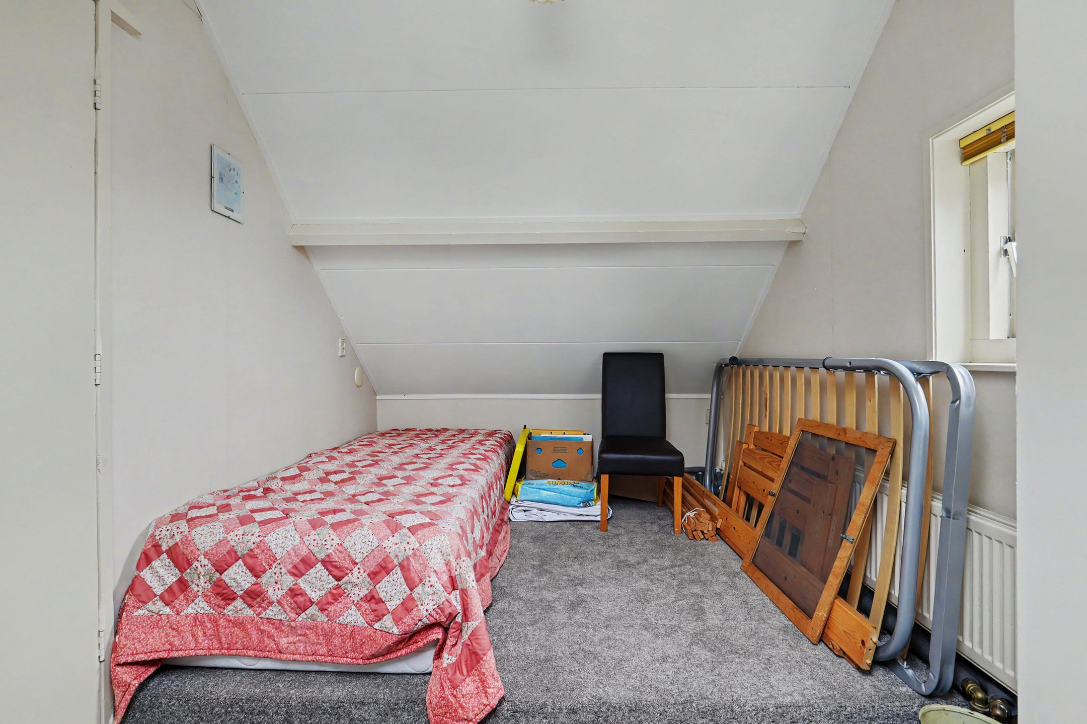 Photo 24 of Arendstraat 18