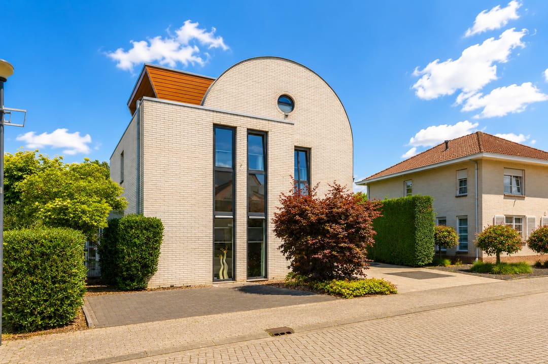 Photo 43 of Petrus Dorrstraat 6