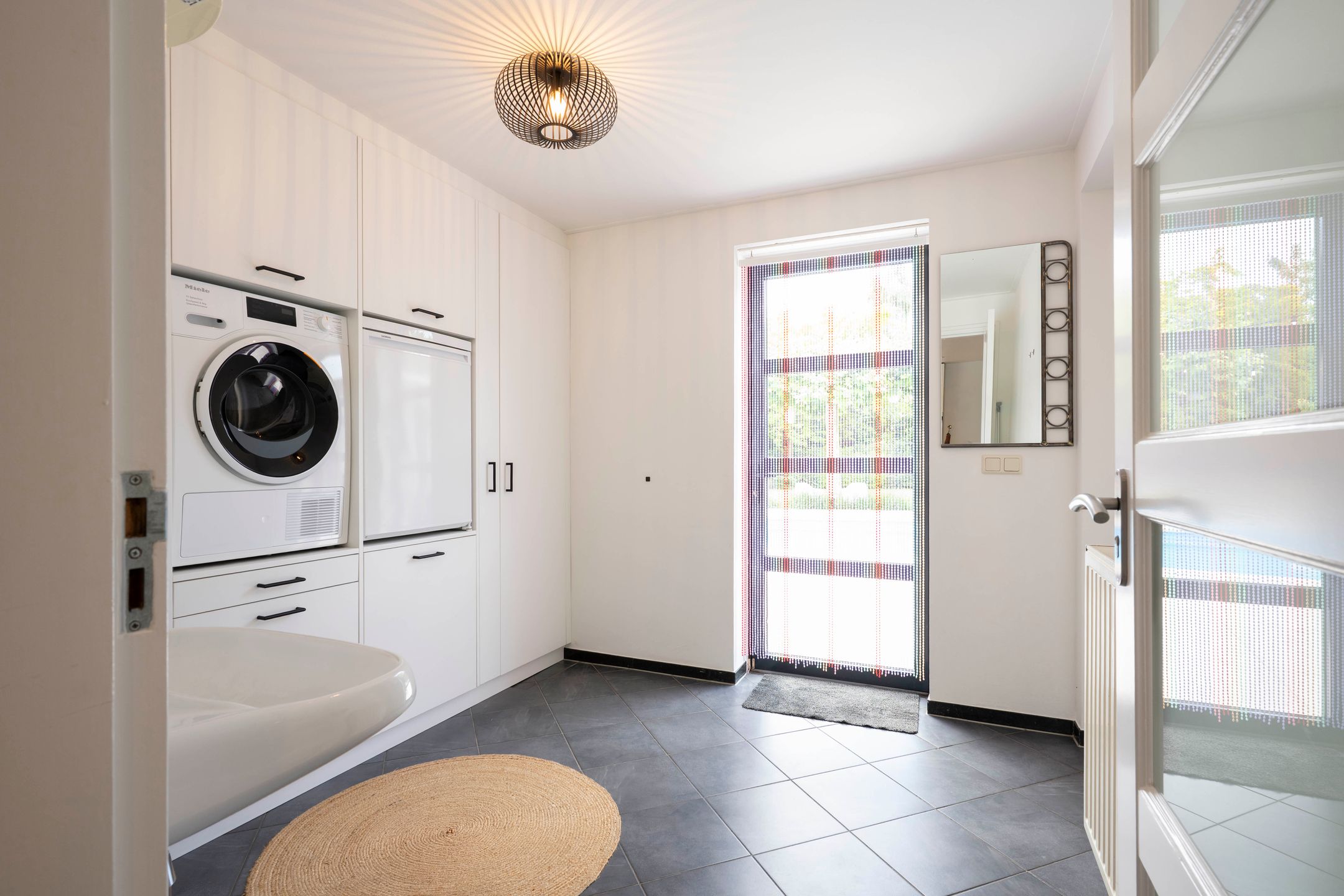 Photo 15 of Petrus Dorrstraat 6