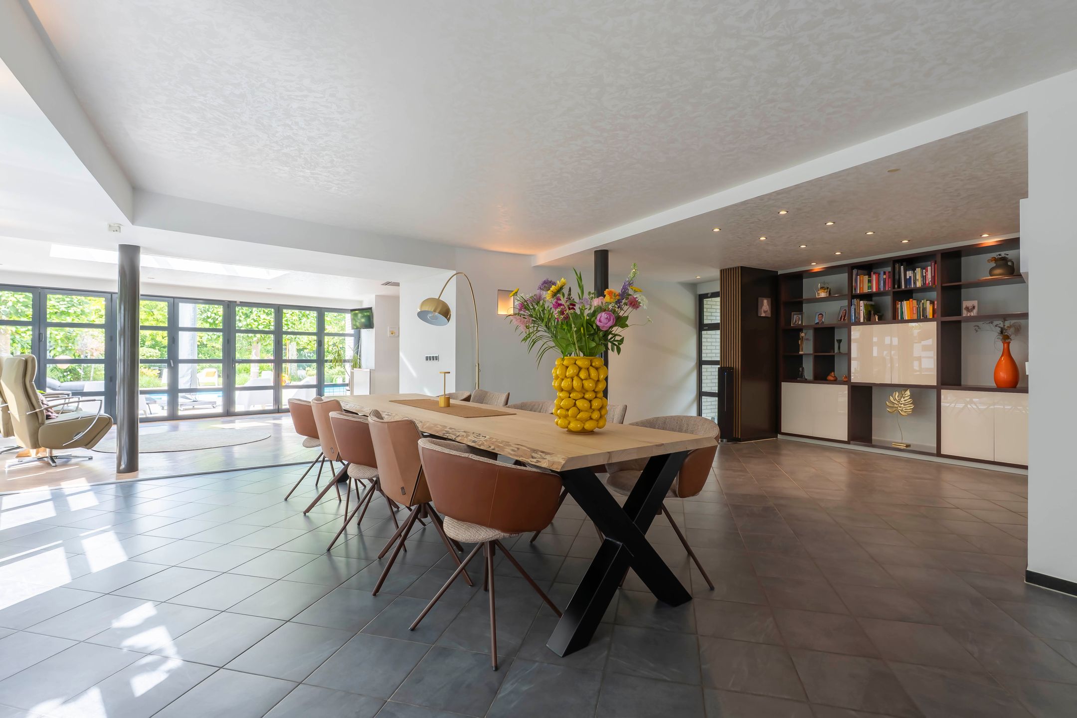 Photo 9 of Petrus Dorrstraat 6