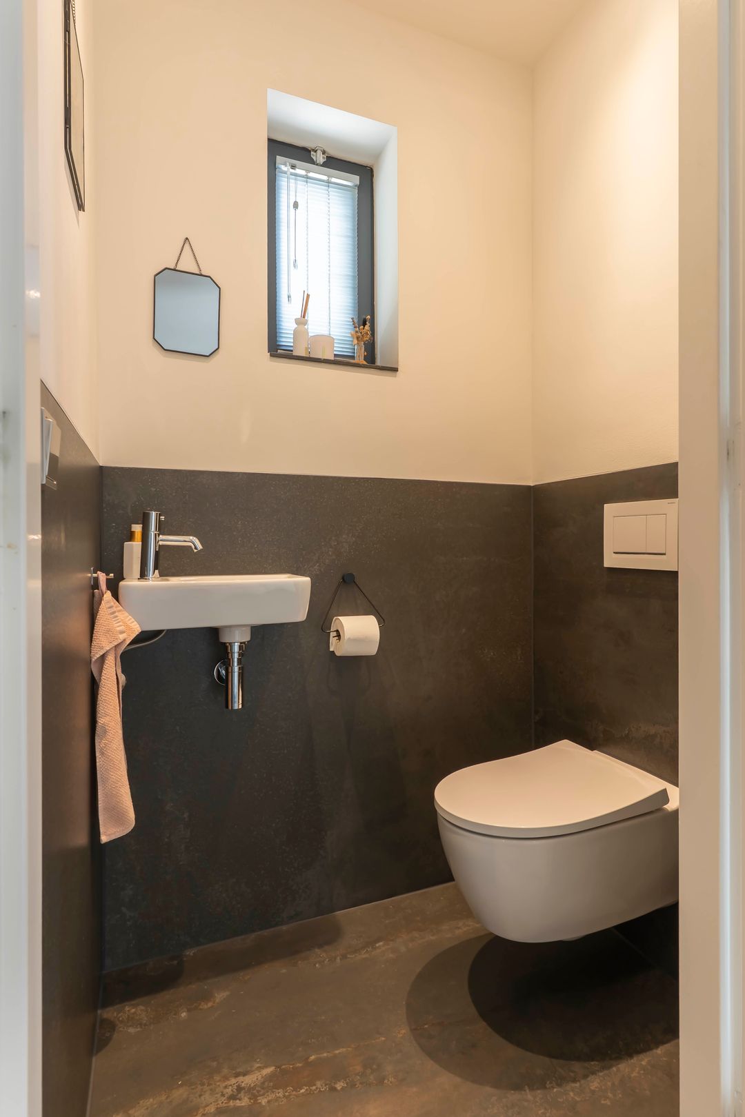 Photo 16 of Petrus Dorrstraat 6