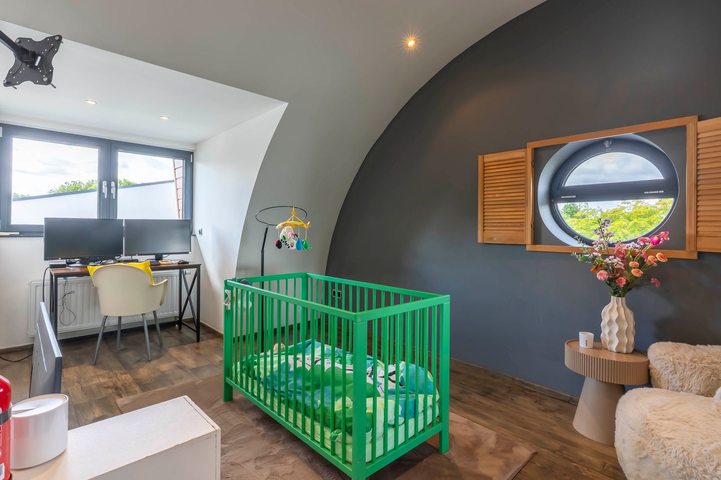 Photo 25 of Petrus Dorrstraat 6