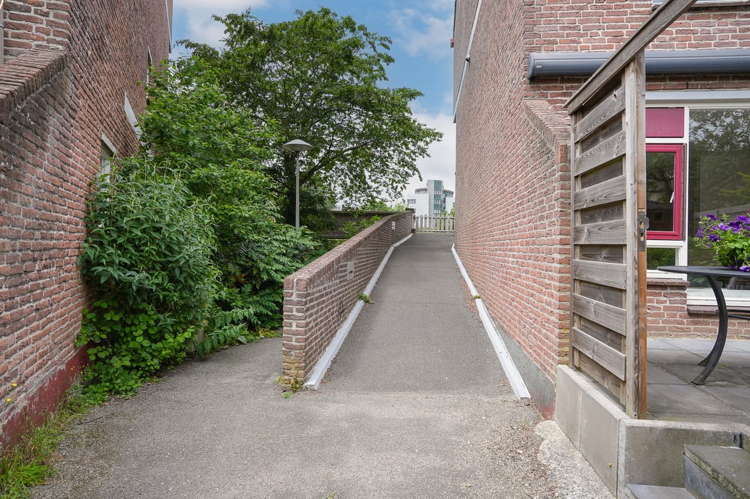 Photo 31 of Albert van Dalsumlaan 381