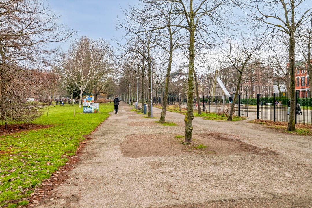 Photo 43 of 1e Middellandstraat 59-A
