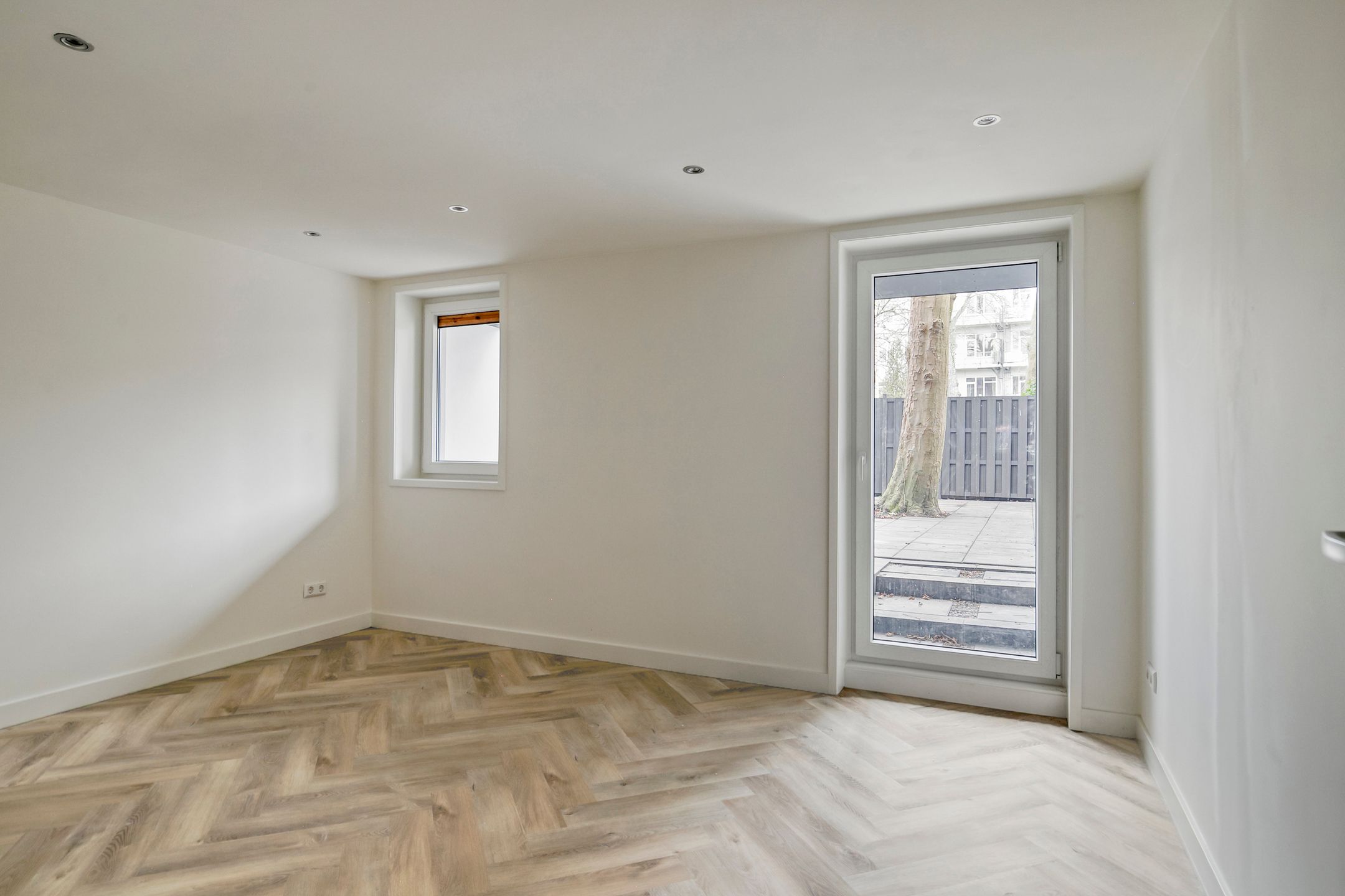 Photo 21 of 1e Middellandstraat 59-A