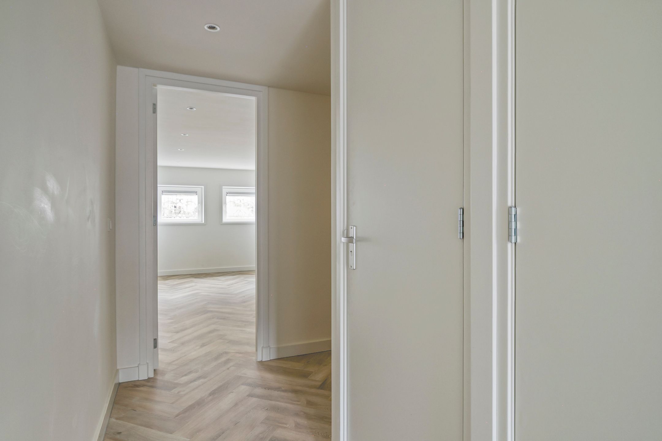 Photo 27 of 1e Middellandstraat 59-A