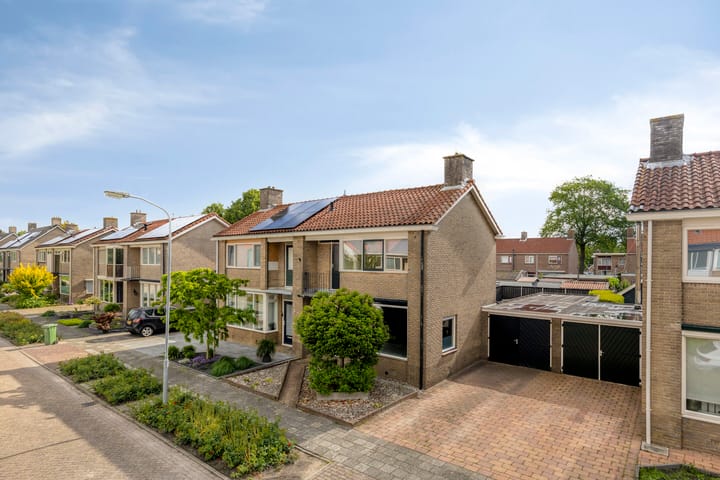 Goldbergsingel 86