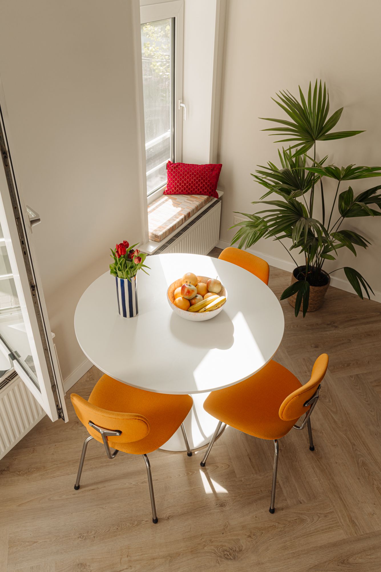 Photo 9 of Eerste Van der Helststraat 54-C1
