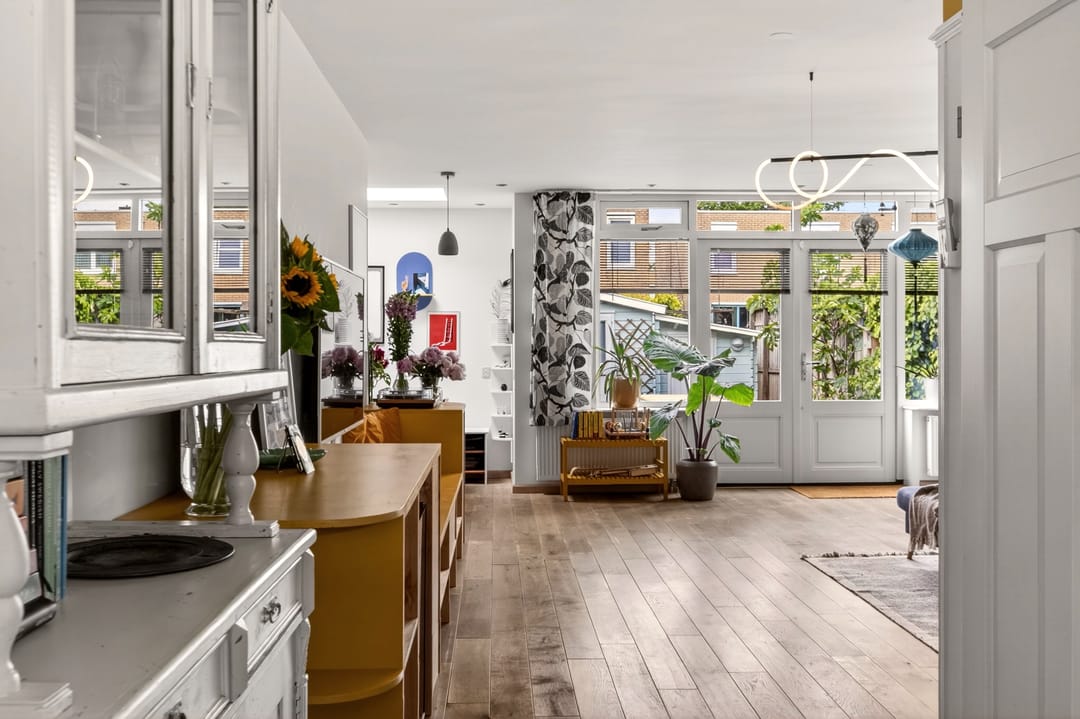 Photo 13 of Tegenhouderstraat 10
