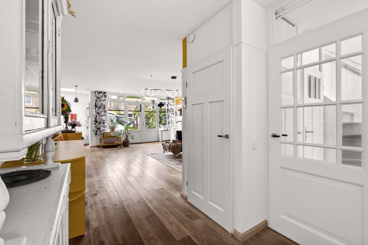 Photo 19 of Tegenhouderstraat 10