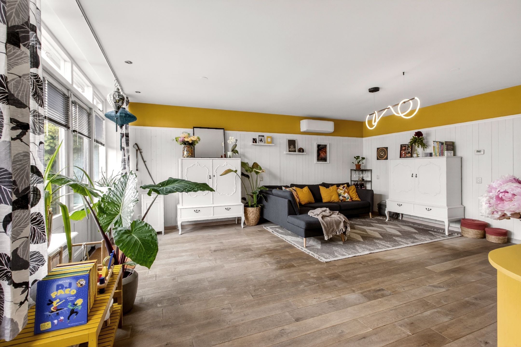 Photo 9 of Tegenhouderstraat 10