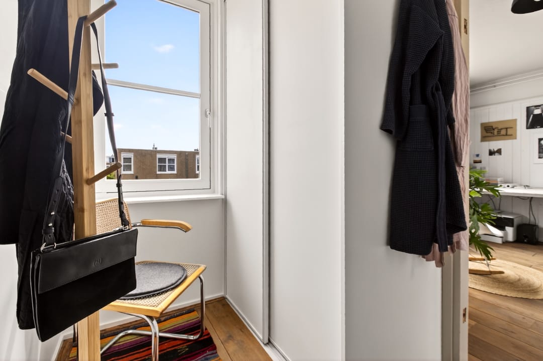 Photo 31 of Tegenhouderstraat 10