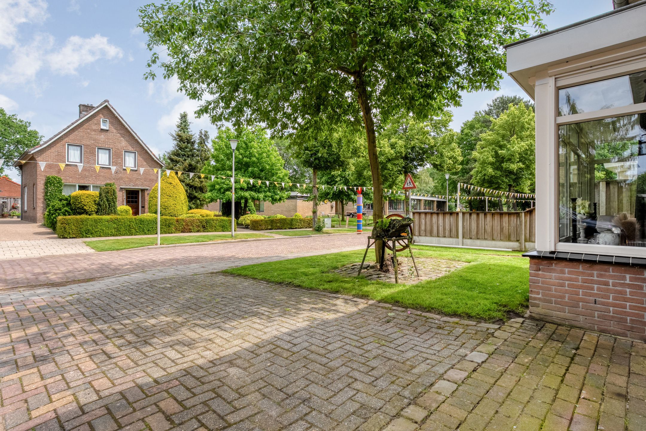 Photo 3 of Schoolstraat 19