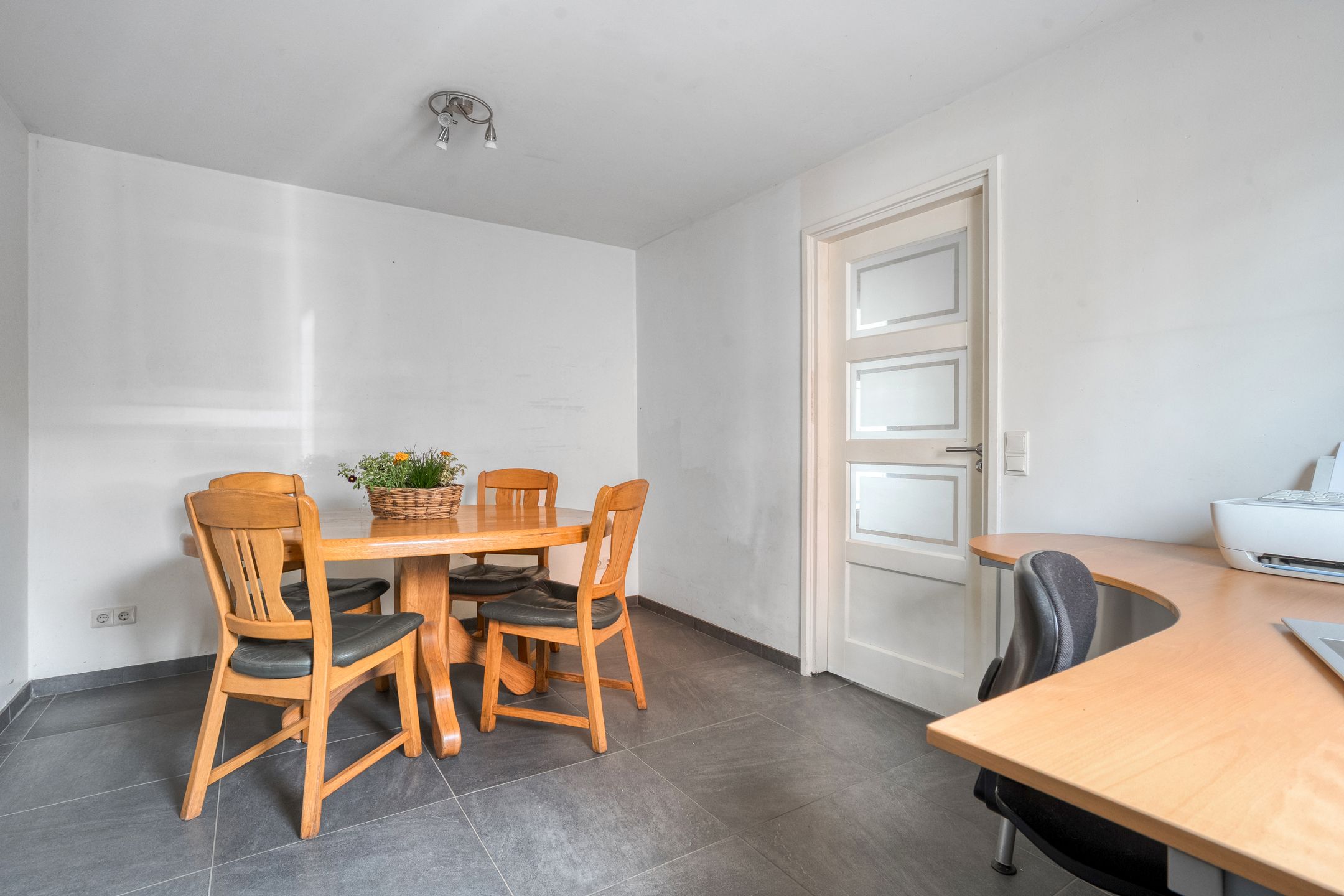Photo 12 of Schoolstraat 19