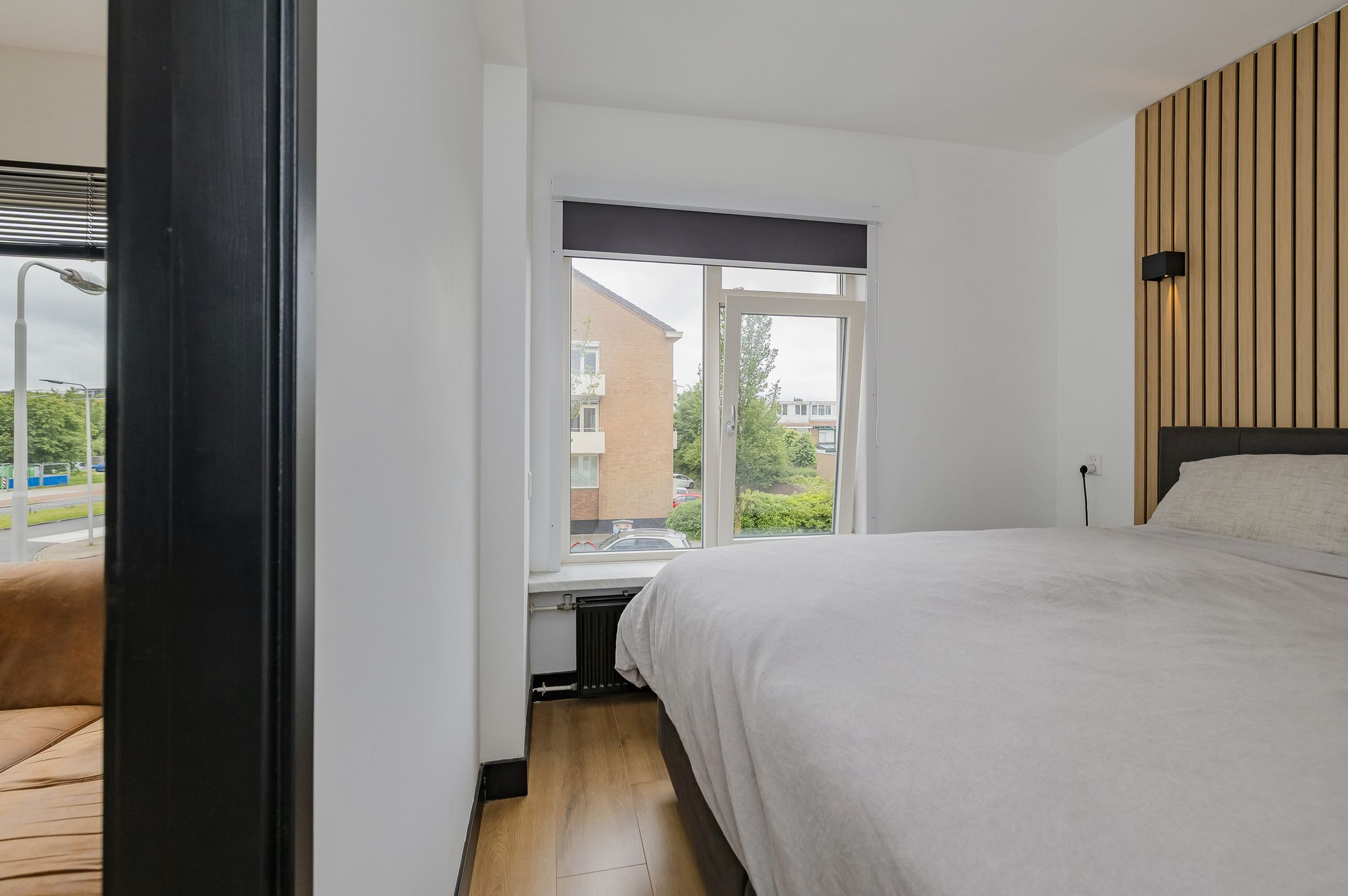 Photo 15 of Linnaeusstraat 167