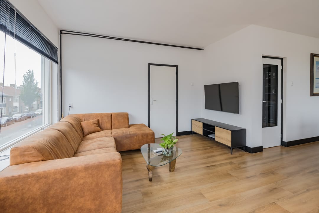 Photo 7 of Linnaeusstraat 167