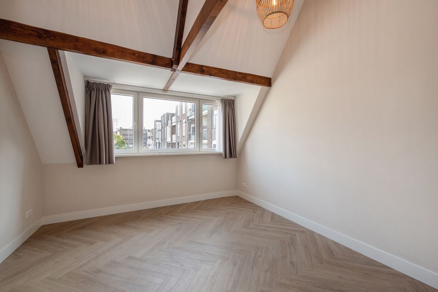 Photo 14 of Dirk Hoogenraadstraat 92-D