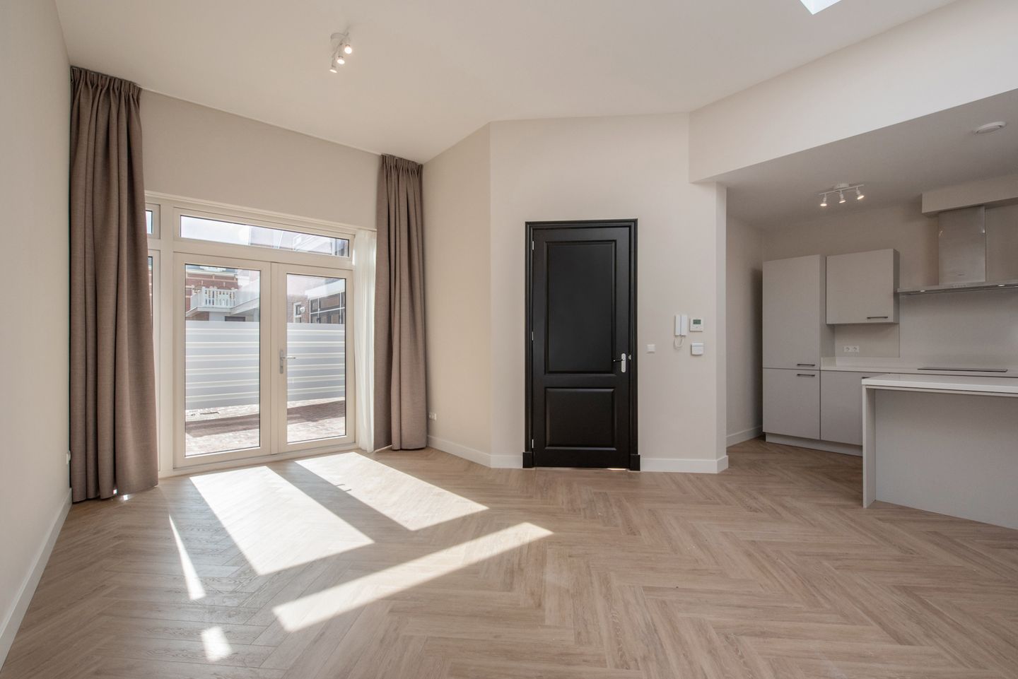 Photo 1 of Dirk Hoogenraadstraat 92-D