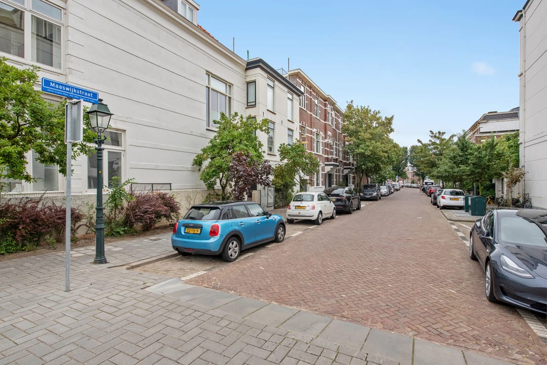 Photo 22 of Dirk Hoogenraadstraat 92-D