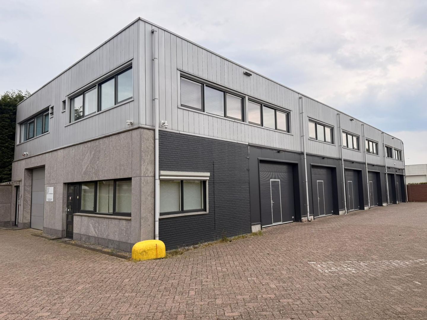 View photo 1 of De Vutter 9
